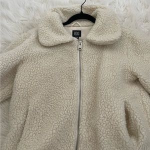 Cream sherpa urban outfitters jacket!